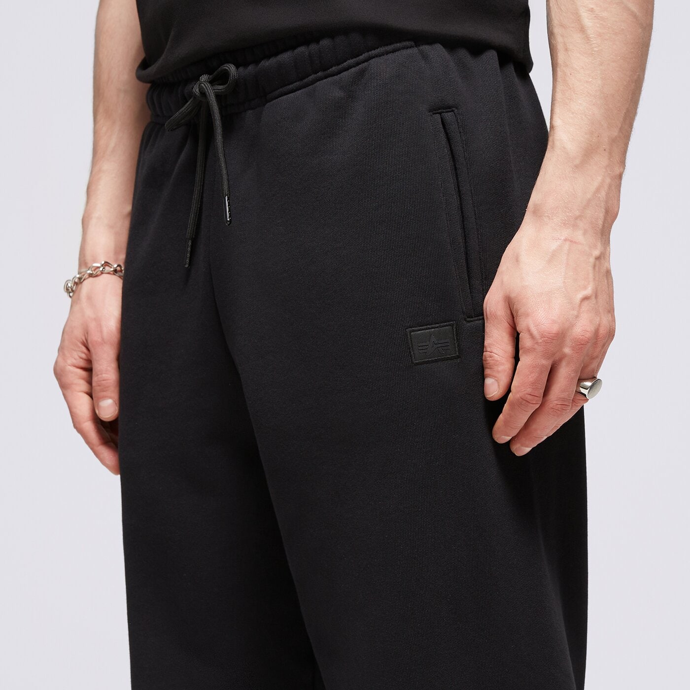 ALPHA INDUSTRIES HOSE ALPHA ESSENTIALS RL JOGGER Schwarz