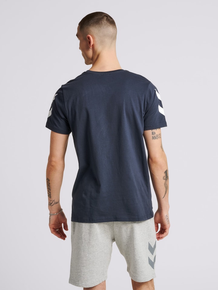 Hummel Hummel T-Shirt Hmllegacy Erwachsene in BLUE NIGHTS günstig kaufen