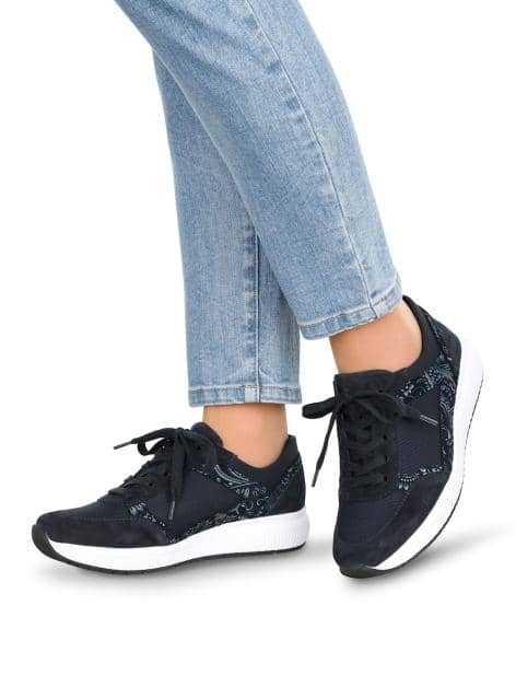 Sportschuh