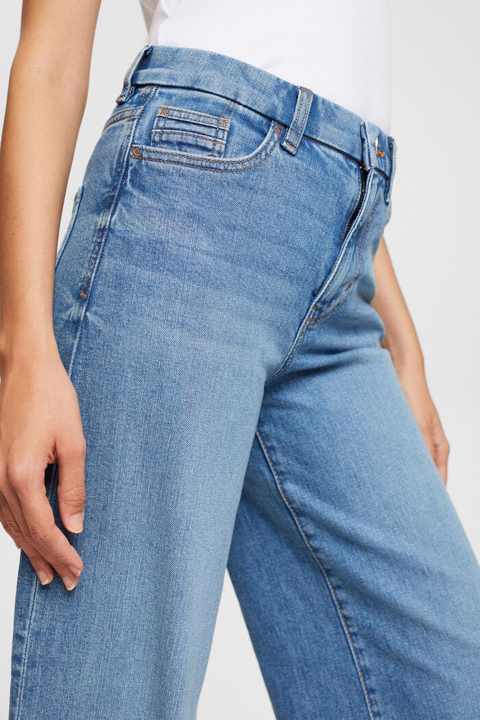 Jeans mit weitem Bein