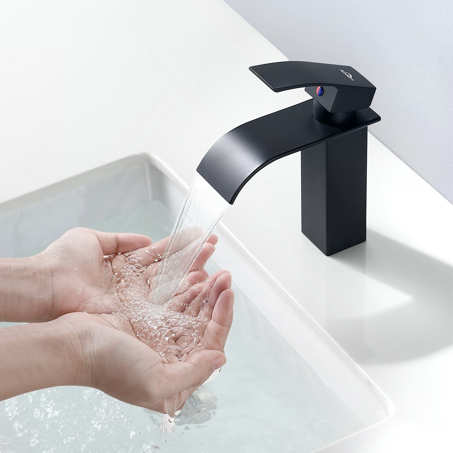 Auralum Waschtischarmatur Schwarz Wasserfall Wasserhahn Bad Waschbecken Armatur Badarmatur Mischbatterie, Gesamthöhe: 183 mm
