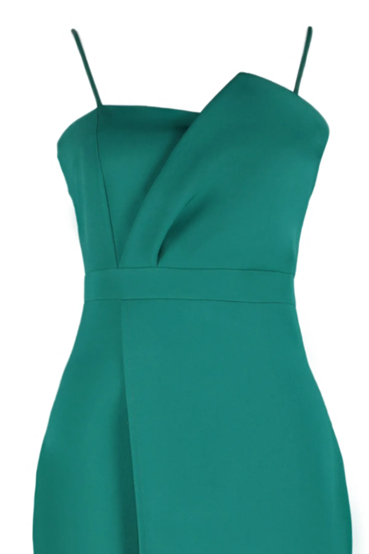 Trendyol Curve  Smaragdgrünes, figurbetontes, asymmetrisch geschnittenes Webkleid TBBSS22AH00039