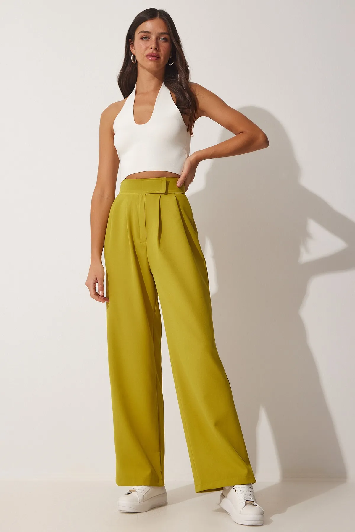 Happiness İstanbul  Ölgrüne lockere Hose mit Klettverschluss für Damen YL00001