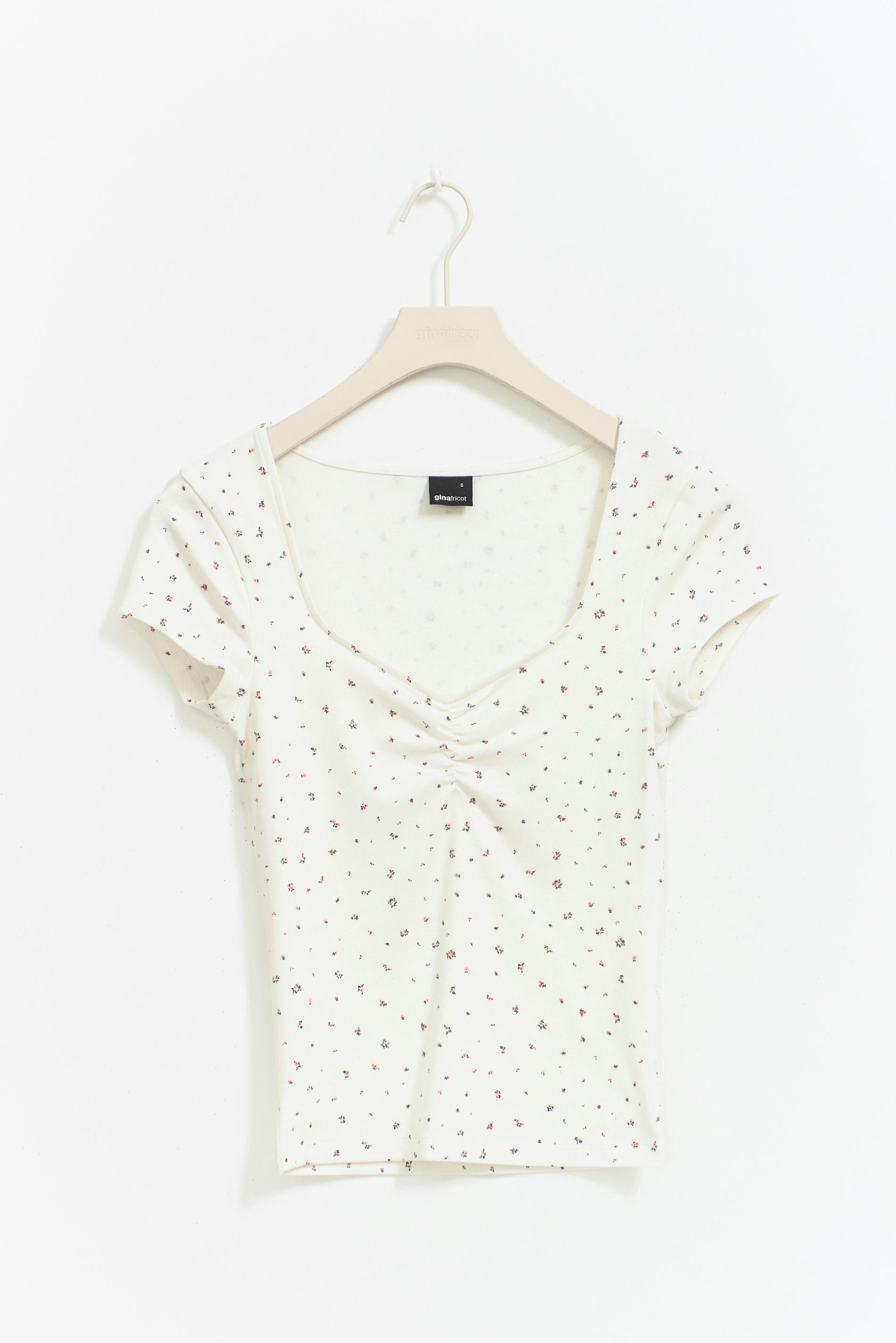 Scrunch detail top