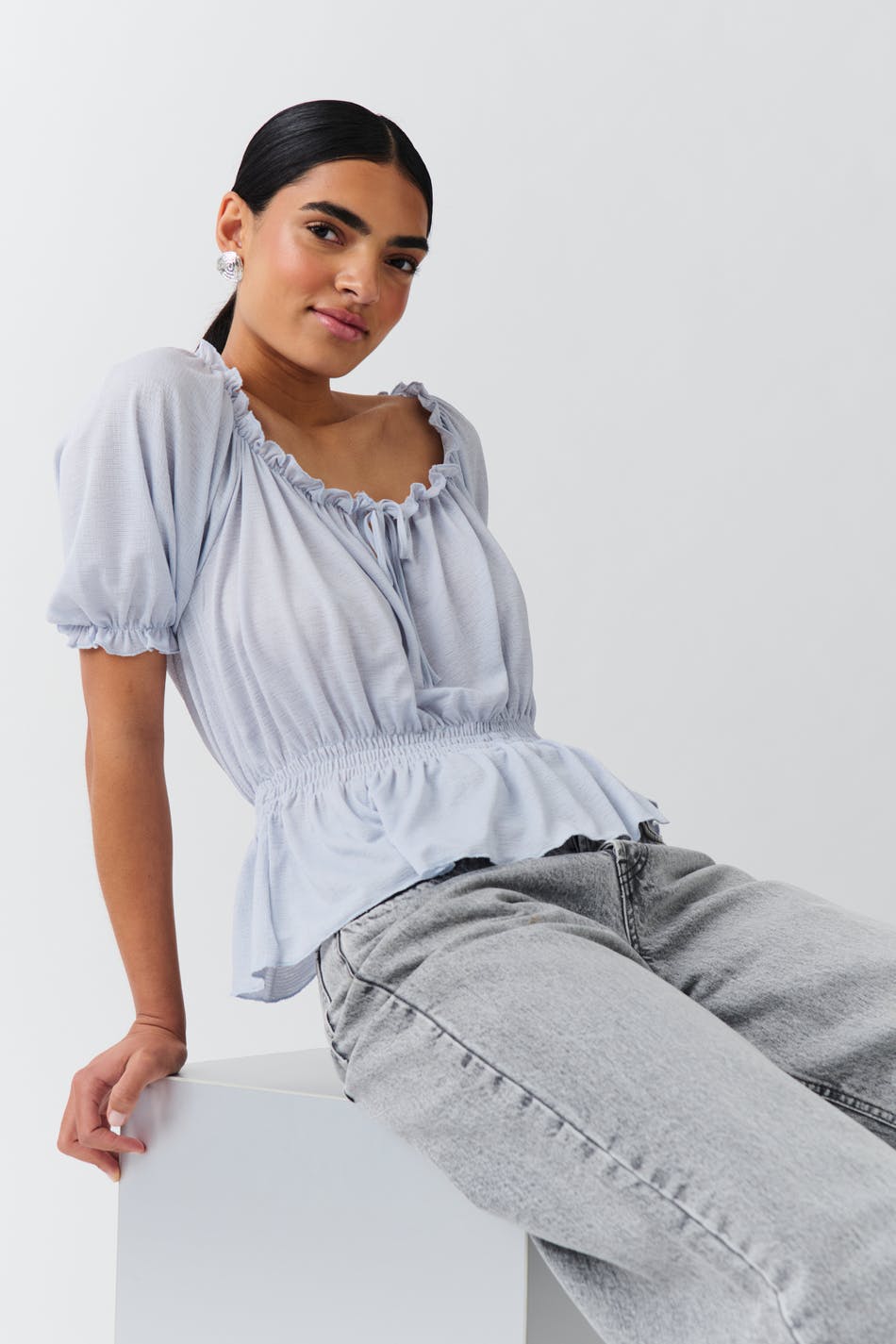 Puff sleeve top