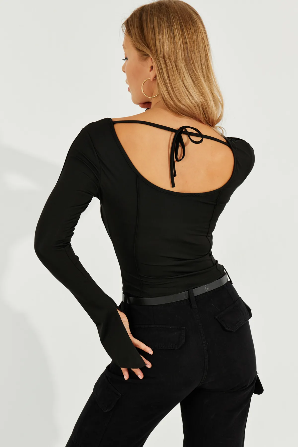 Cool & Sexy  Schwarze U-Crop-Bluse vorne hinten für Damen CG302