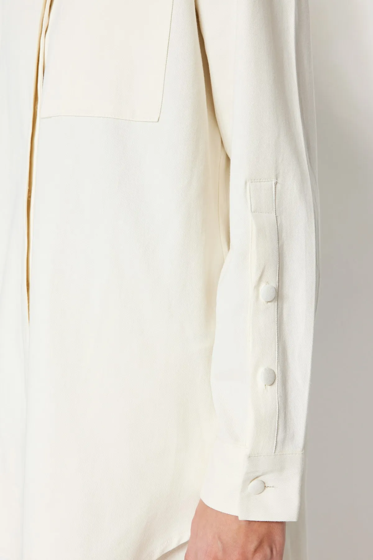 Trendyol Modest  Hellbeige Hemd-Hosen-Set aus gewebter Baumwolle TCTSS23US00065