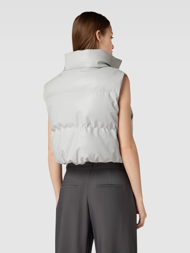 Cropped Lederweste mit Label-Prägung Modell 'Zito' in ecru