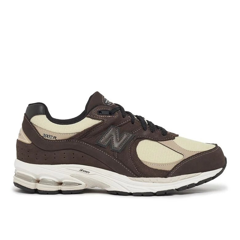 New Balance M2002RXQ schwarz