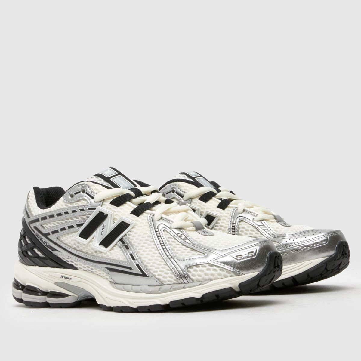 New Balance 1906r träningsskor i vitt och svart