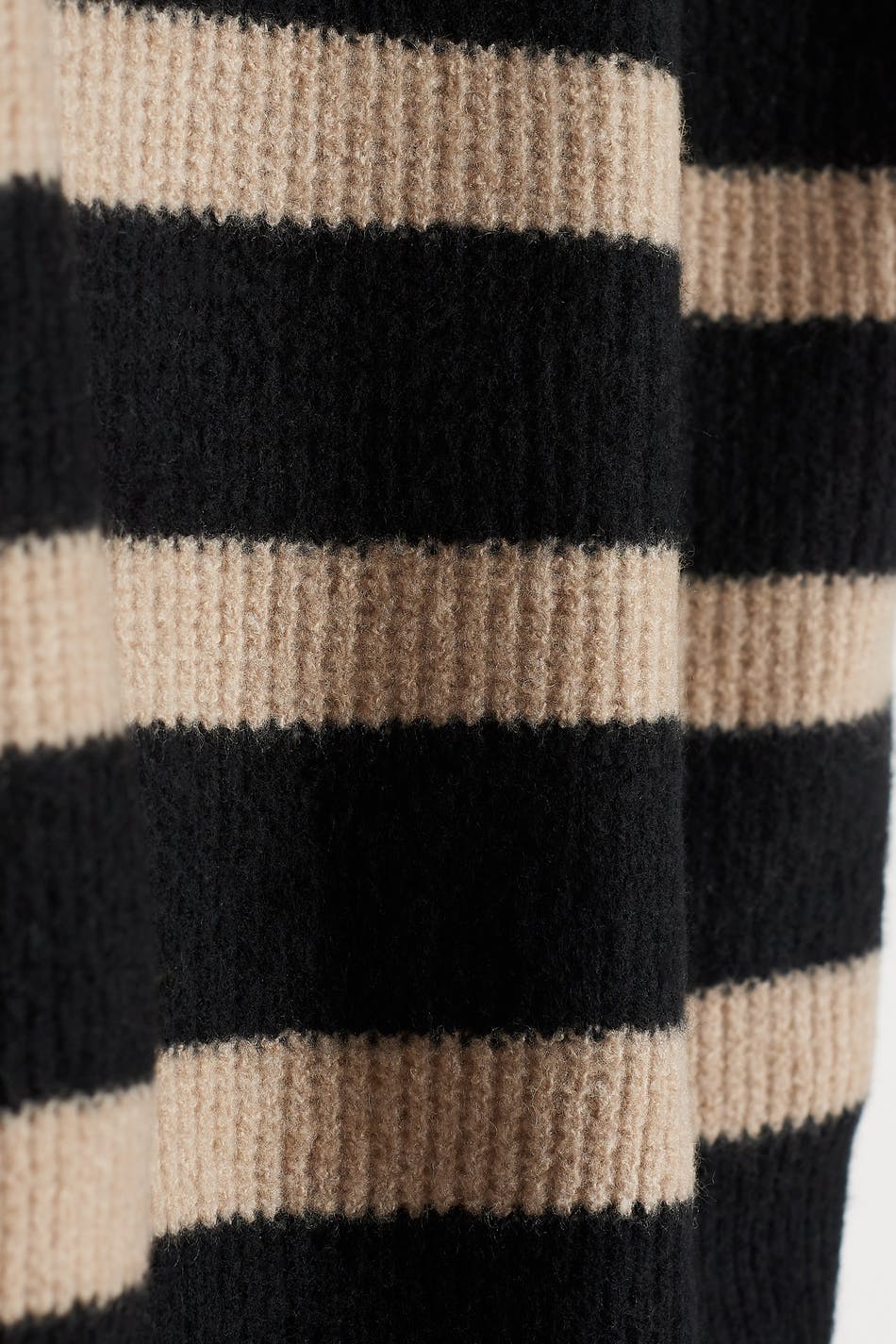Lena knitted vest
