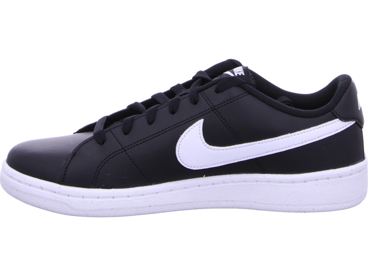 NIKE Freizeit Schnürer schwarz Court Royale 2