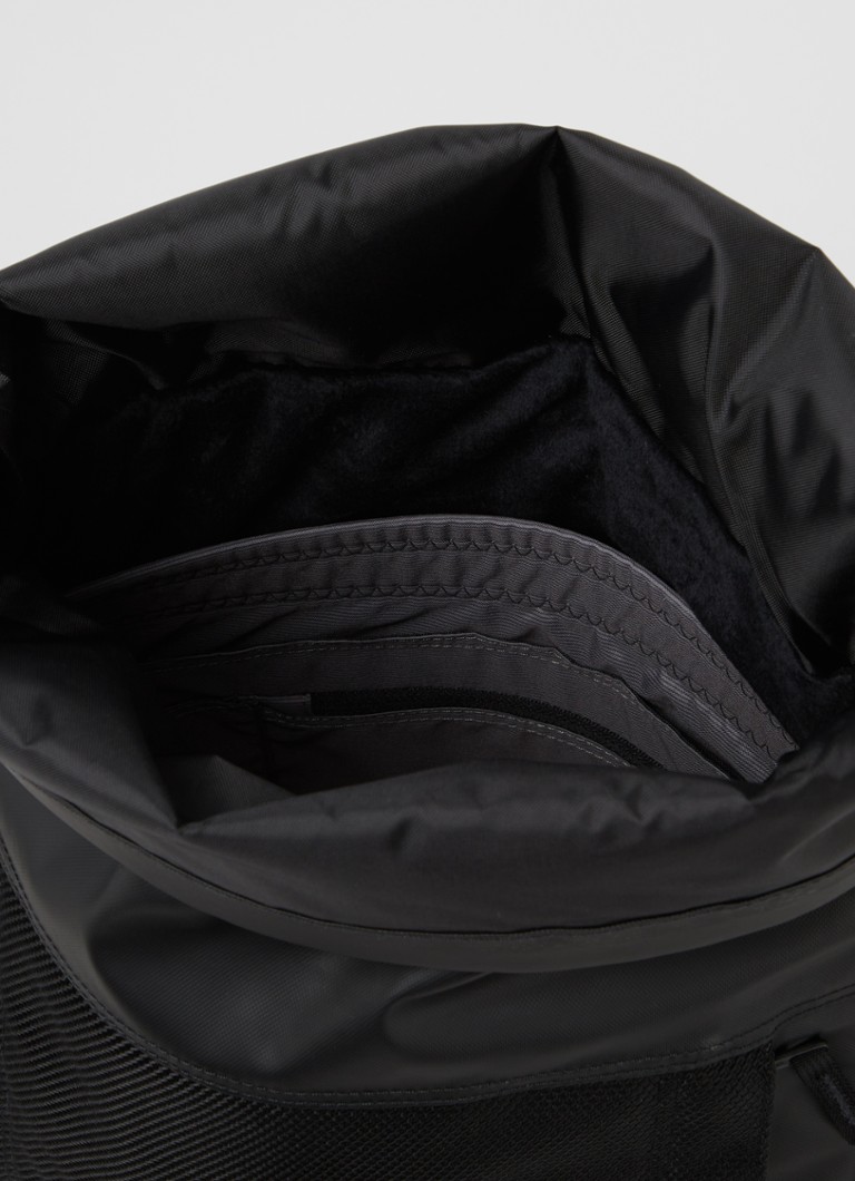 Zaino Eastpak Tecum con scomparto per laptop da 14 pollici