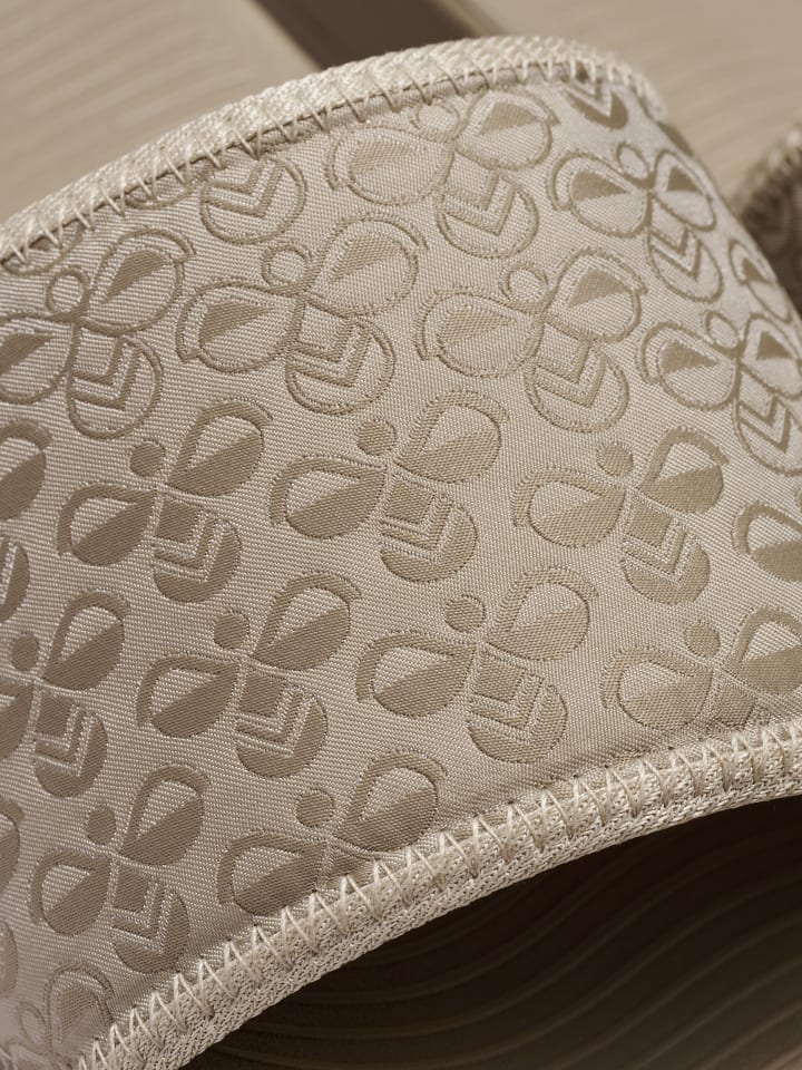 Hummel Hummel Badelatschen Comfort Slide Erwachsene in CORNSTALK günstig kaufen