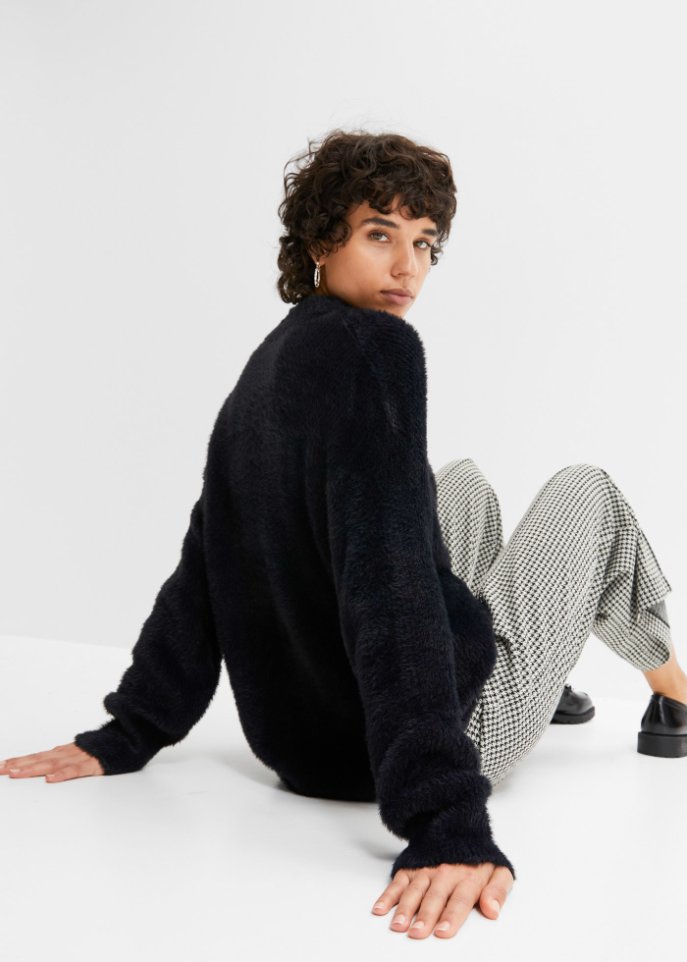 Pullover mit Hairy-knit