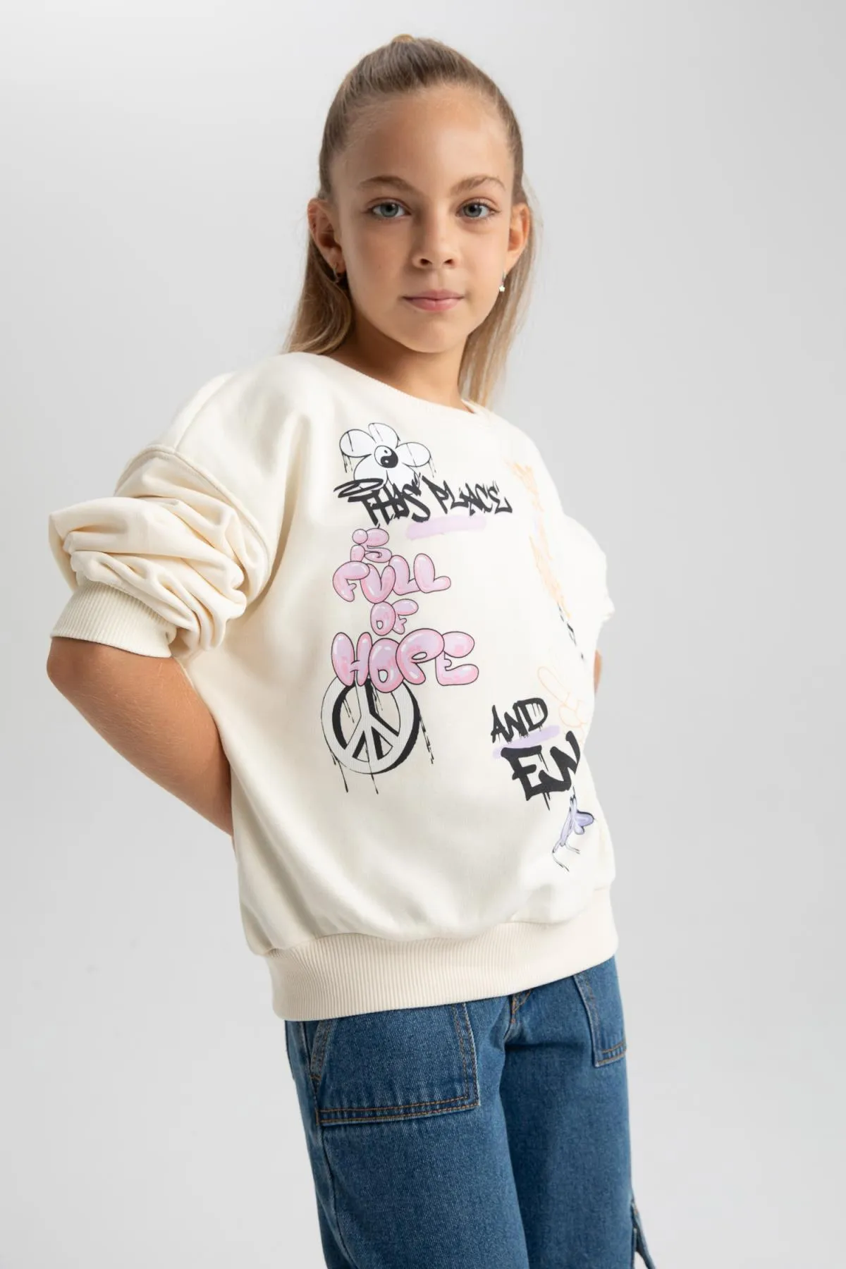 DeFacto  Mädchen-Sweatshirt mit Rundhalsausschnitt in Oversize-Passform
