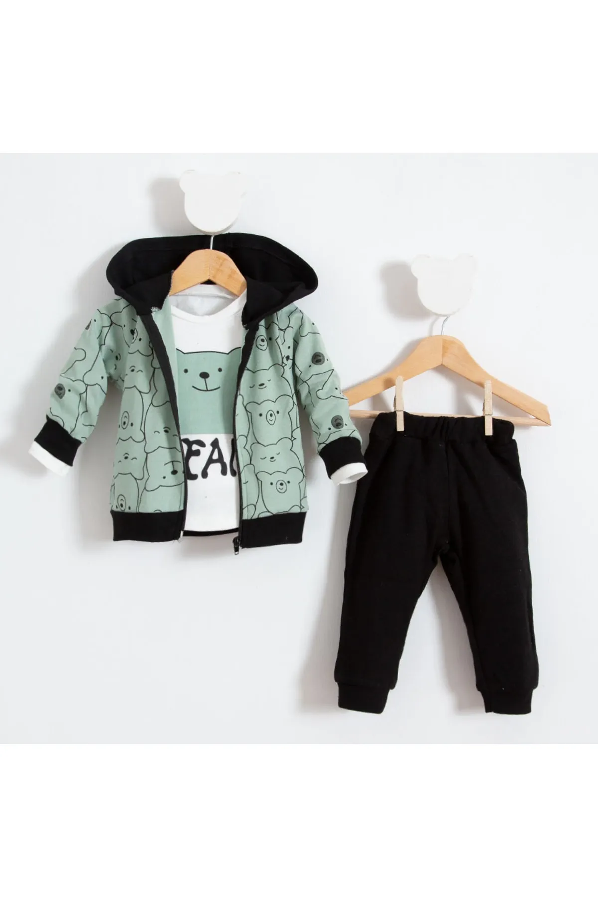 Bubito  Gemustertes 3-teiliges Babyset „Hello Bears“.