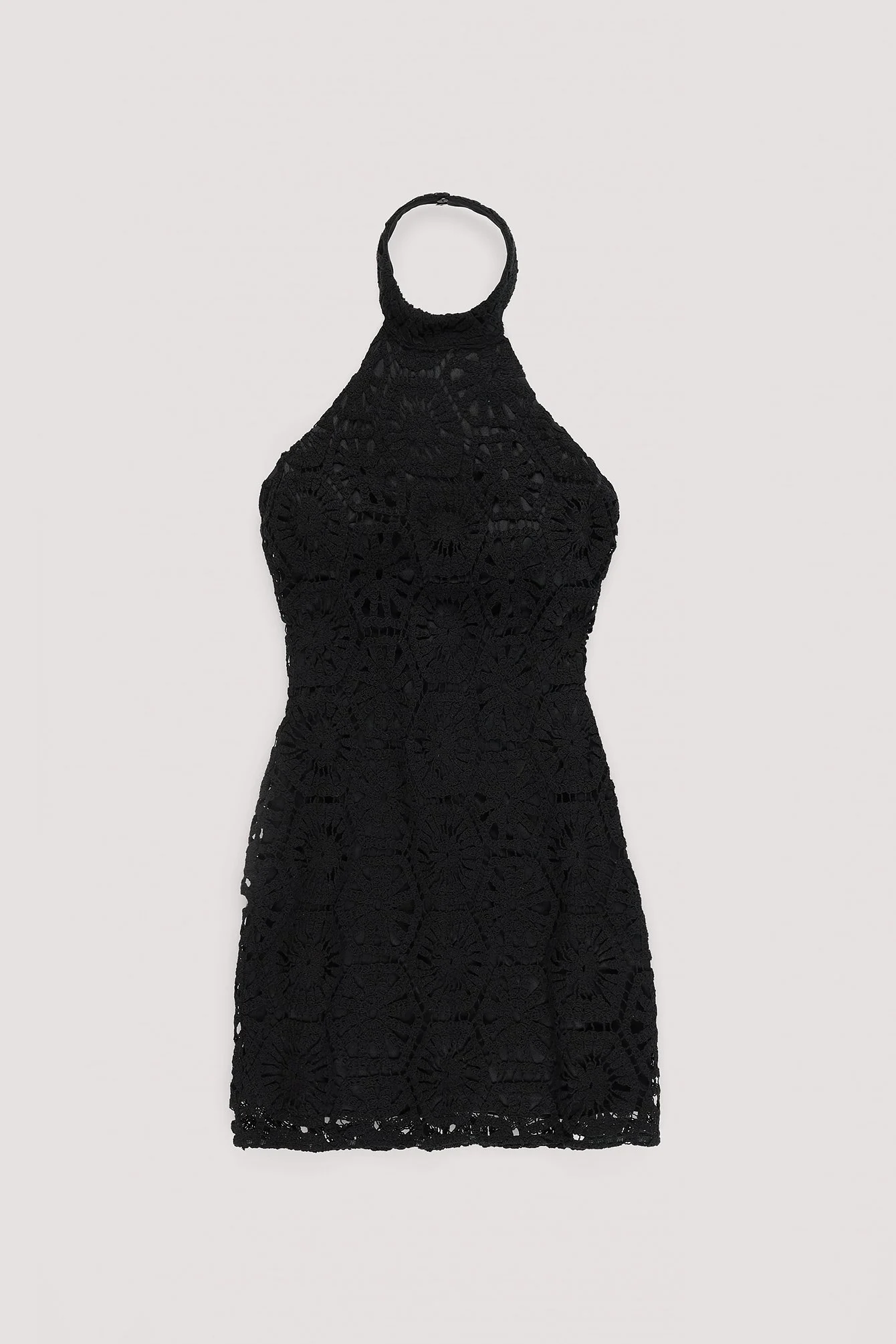 Gehäkeltes Minikleid aus Strickstoff mit Neckholder
