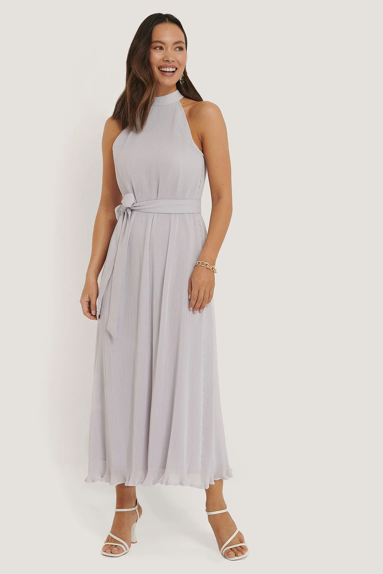 Faltenkleid Mit Neckholder