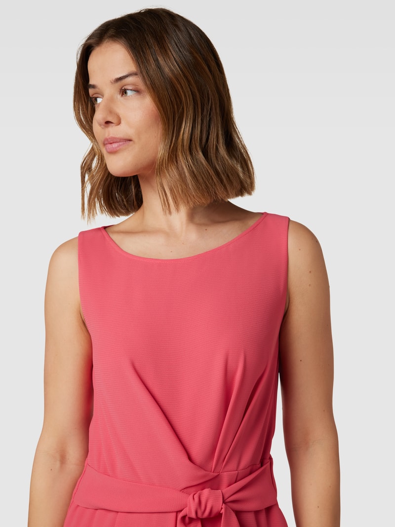Jumpsuit mit Bindegürtel in hellrot