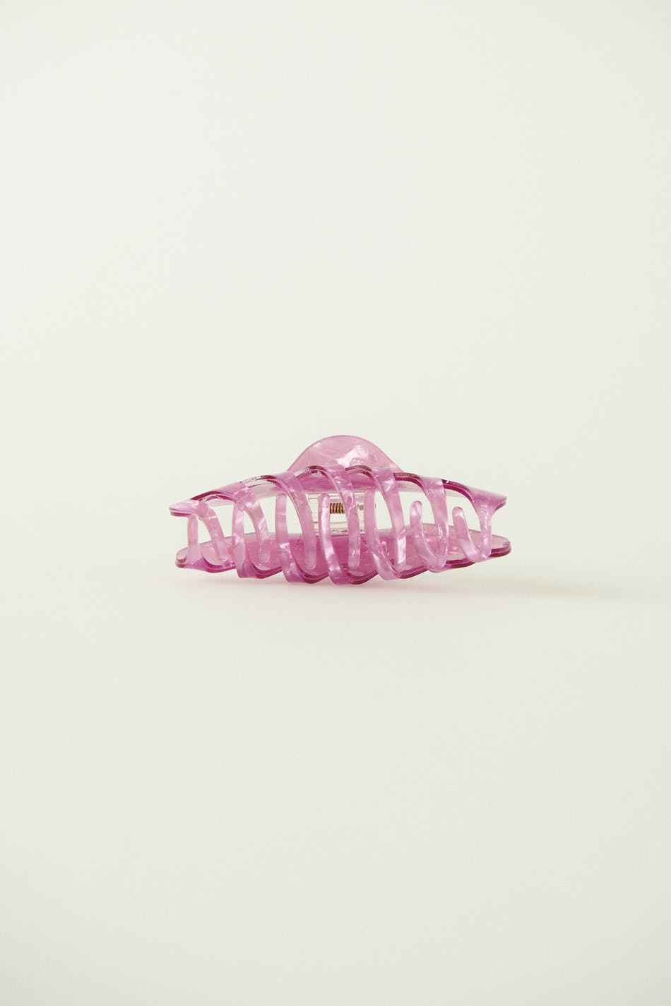 Medium hair clip
