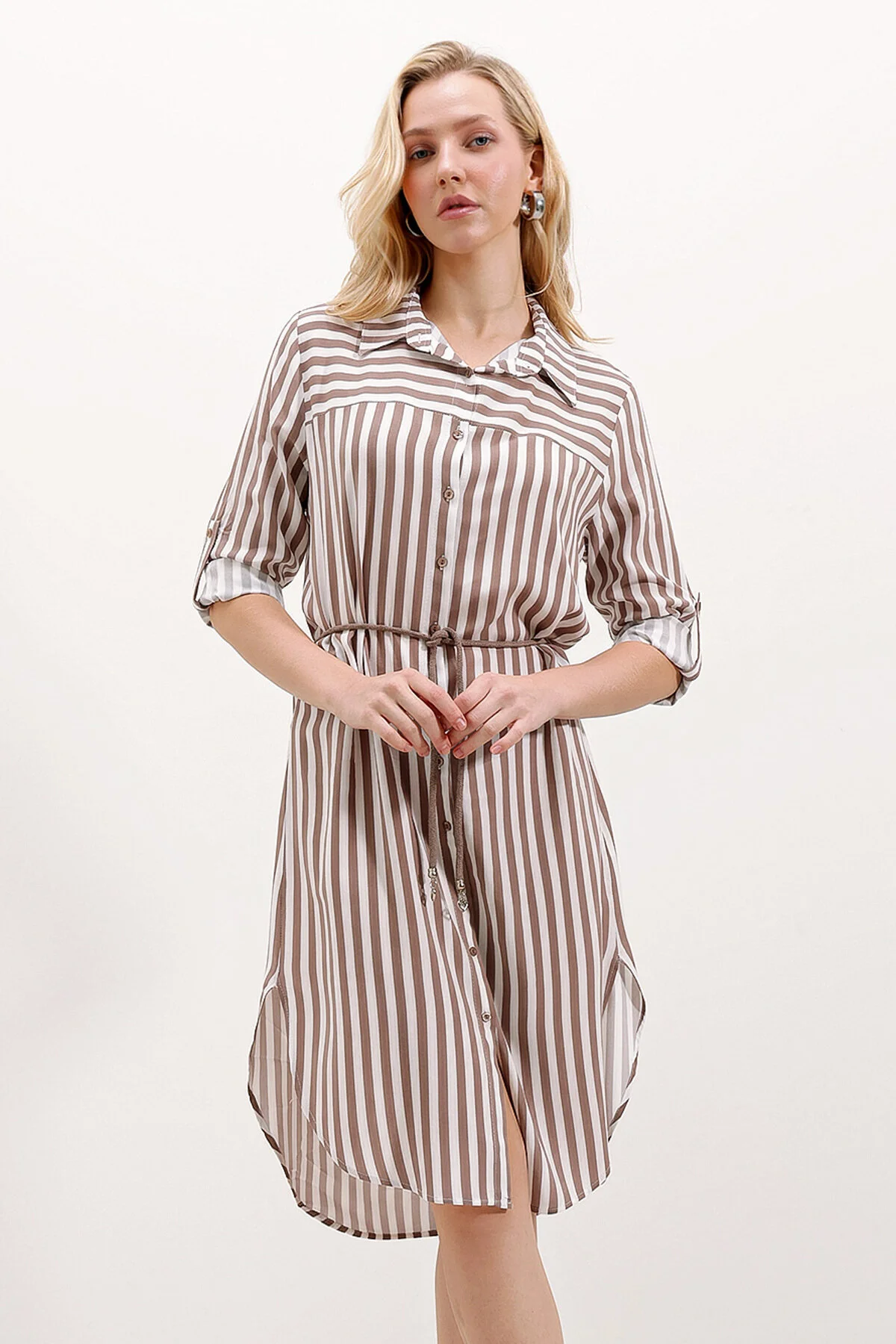 Bigdart  5629 Gestreiftes Kleid mit Gürtel - Nerz
