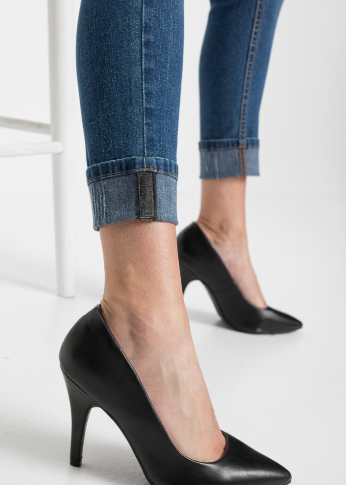 Jeans mit umgeschlagenem Bein
