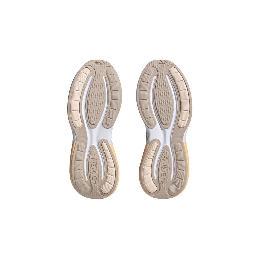 adidas Alphabounce HP6637 / braun