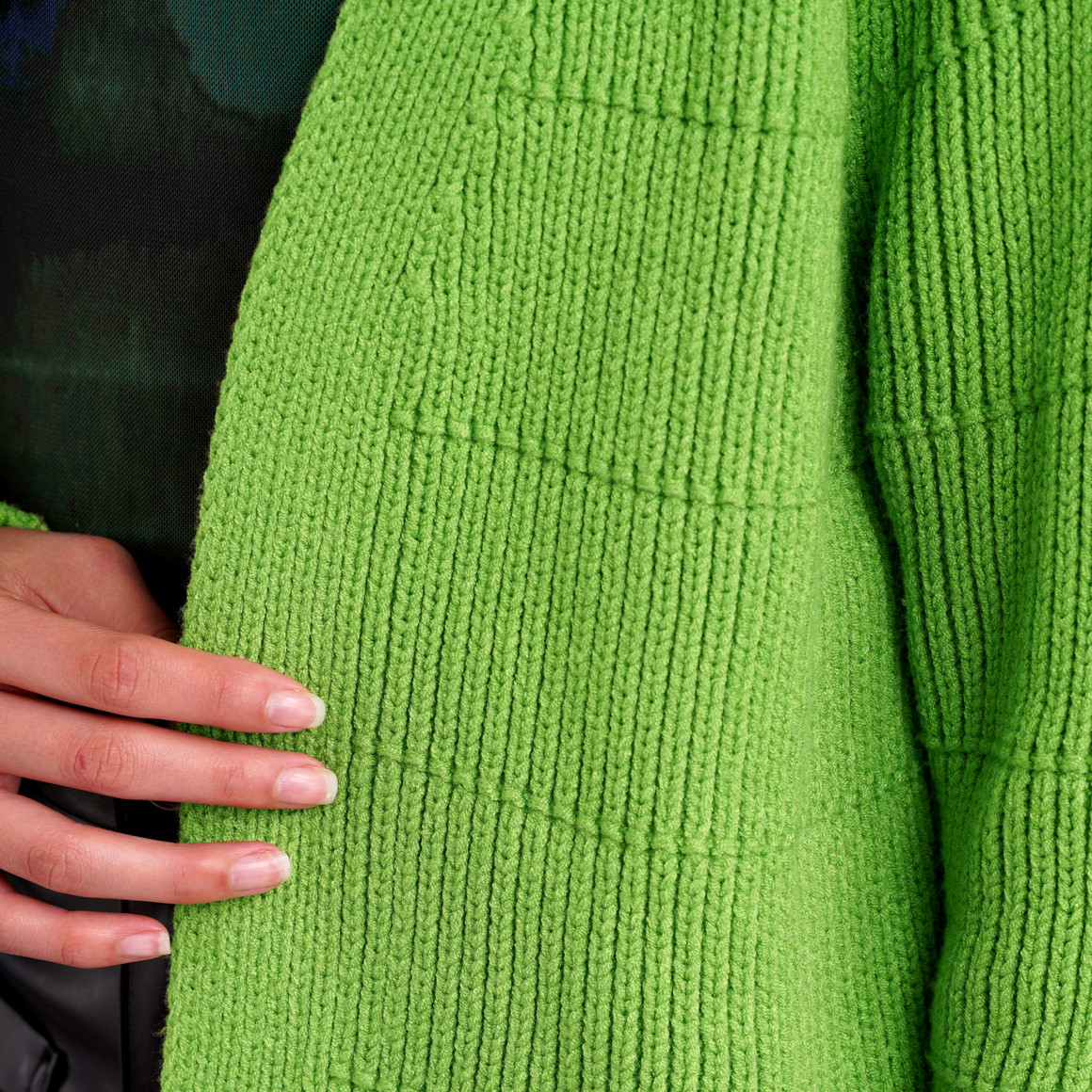 Damen Strickjacke aus Rippstrick