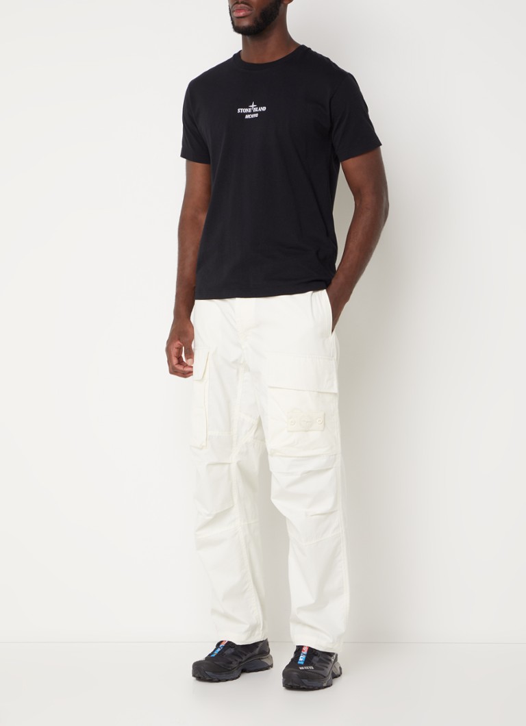 Pantaloni cargo Stone Island 309F1 cu croi larg, buzunare cu valvă și logo