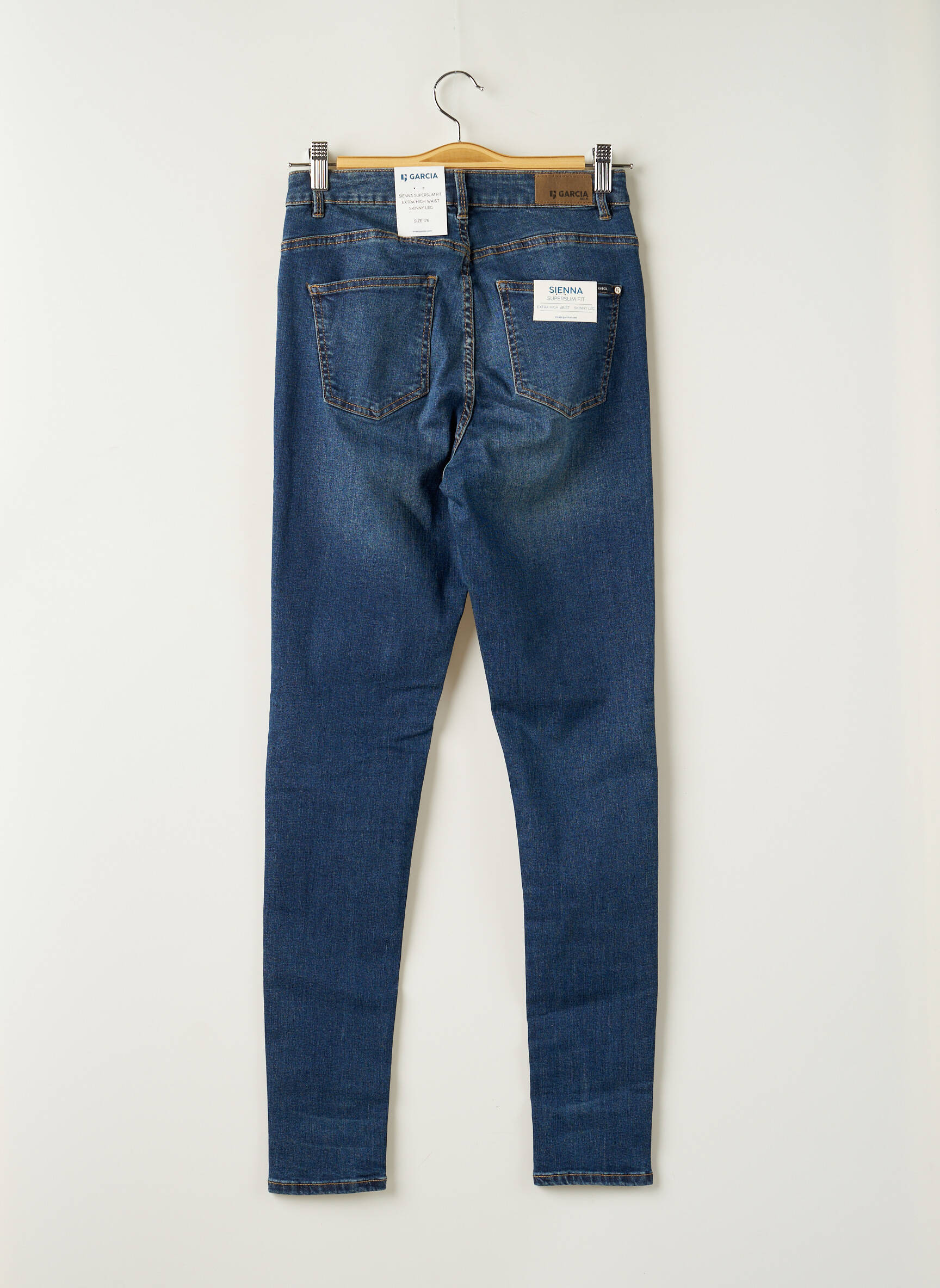 Garcia Jeans Coupe Slim Fille couleur bleu