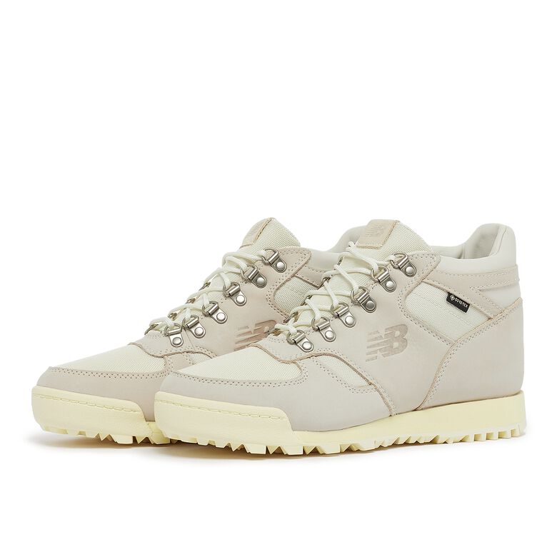 New Balance Rainier beige