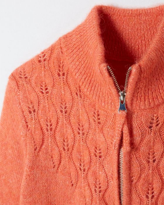 Pull col zippé fantaisie ajourée