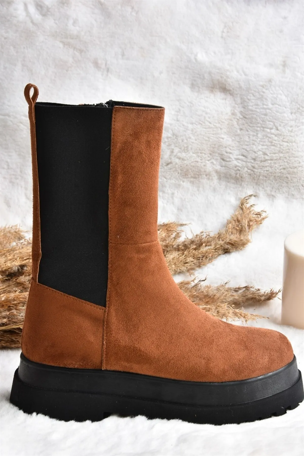 Fox Shoes  Damenstiefel aus hellbraunem Wildleder J267063102
