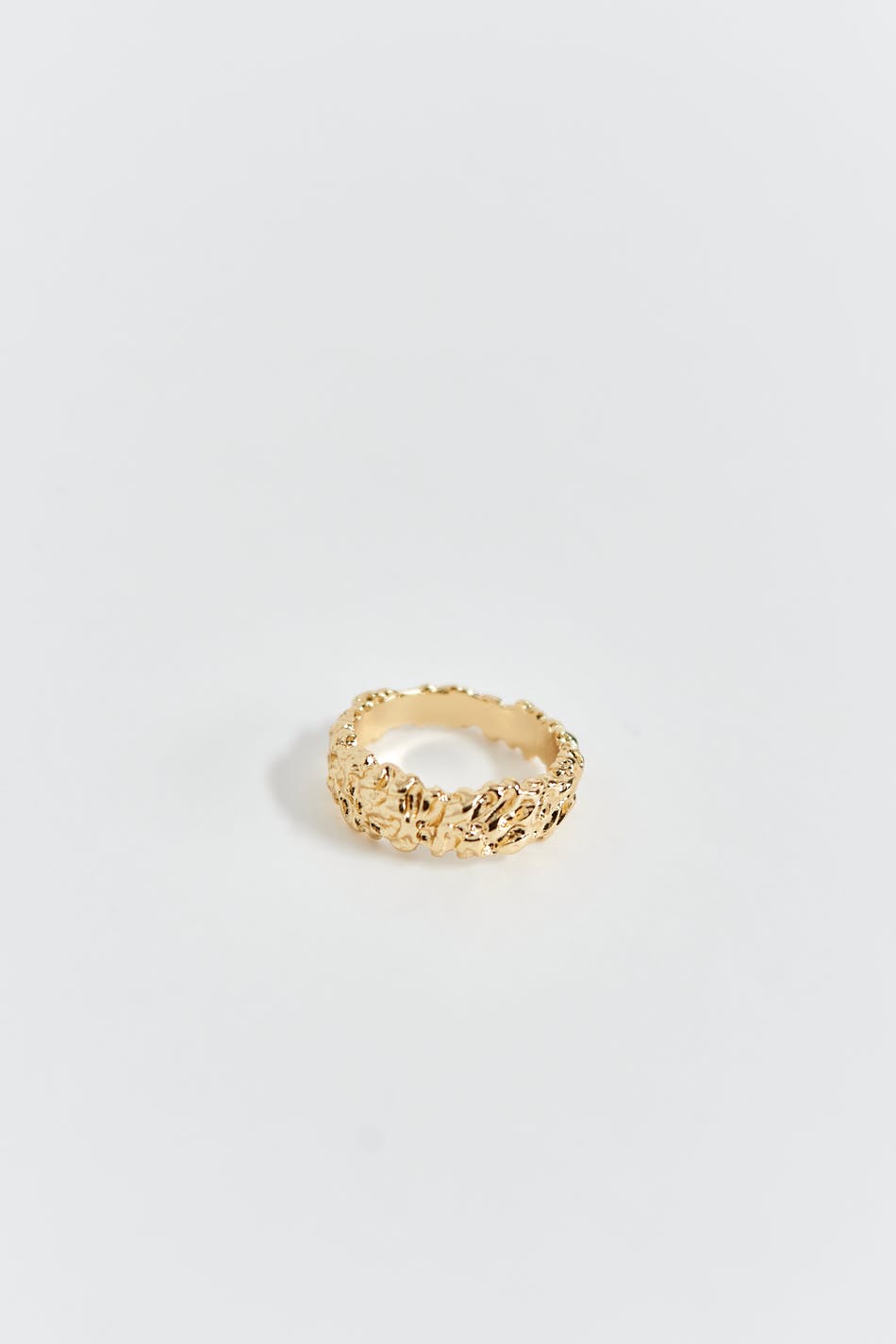 Textured ring