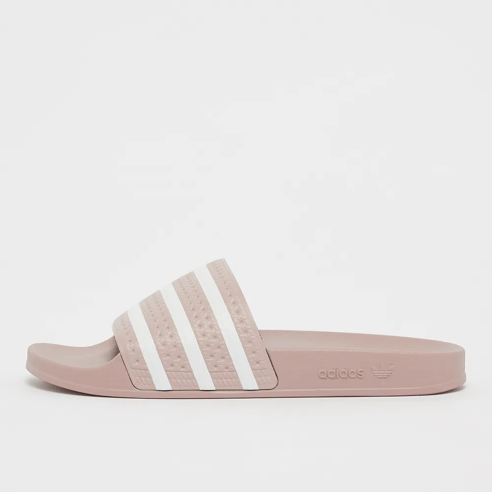 adidas adilette Badelatschen IG0487 / braun