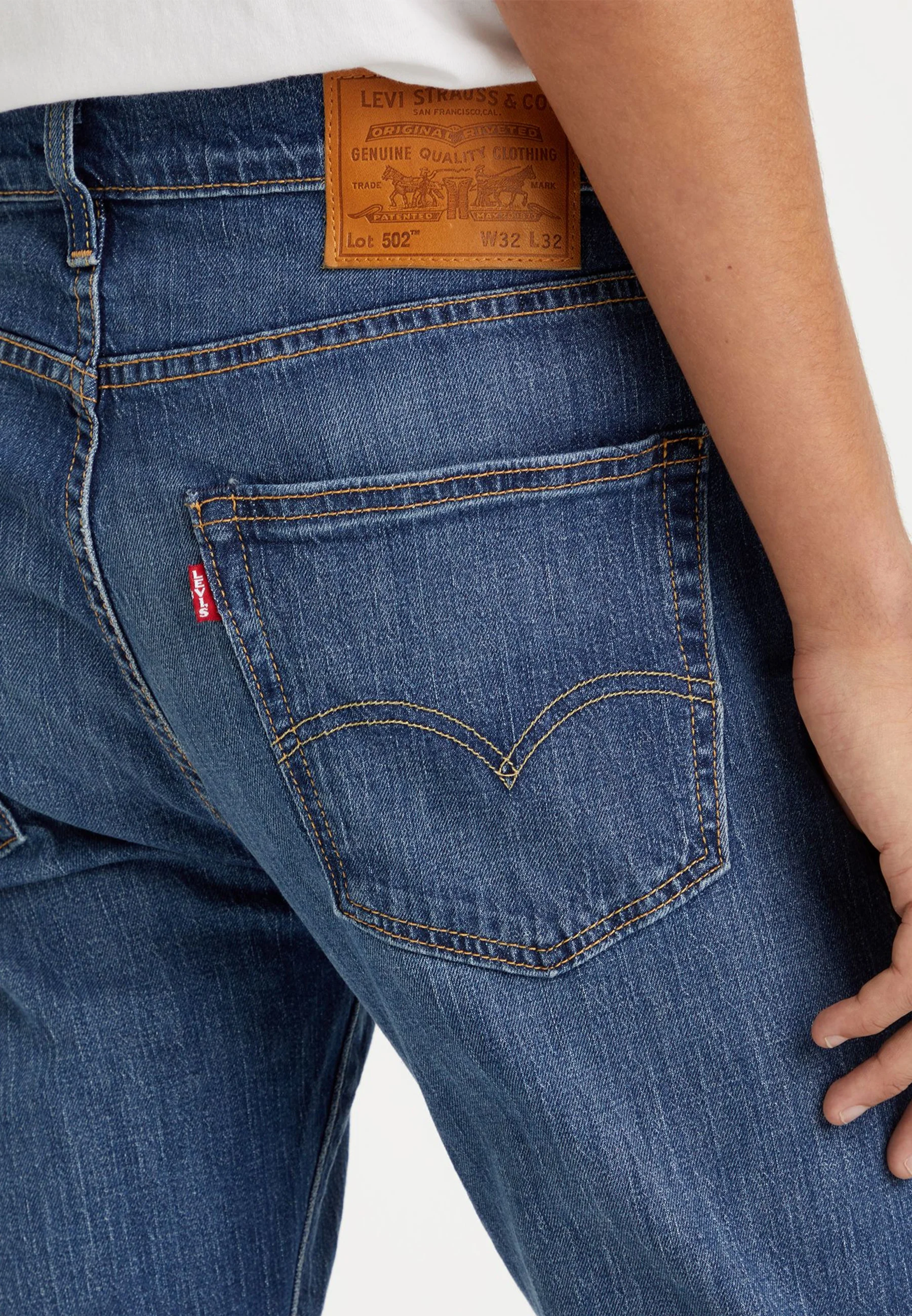 Levi's® 502™ TAPER - Vaqueros ajustados