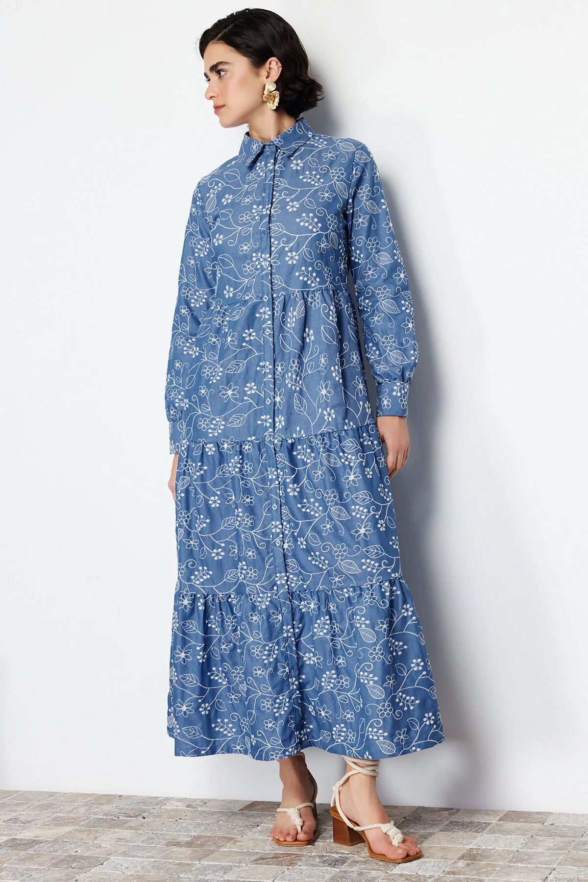 Trendyol Modest  Hemdkleid aus gewebter Indigo-Baumwolle TCTSS24EB00091