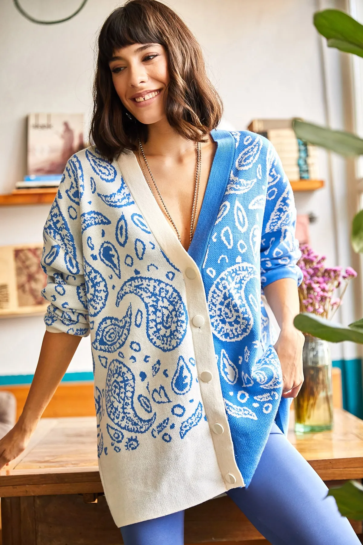 Olalook  Strickjacke - Blau - Oversized