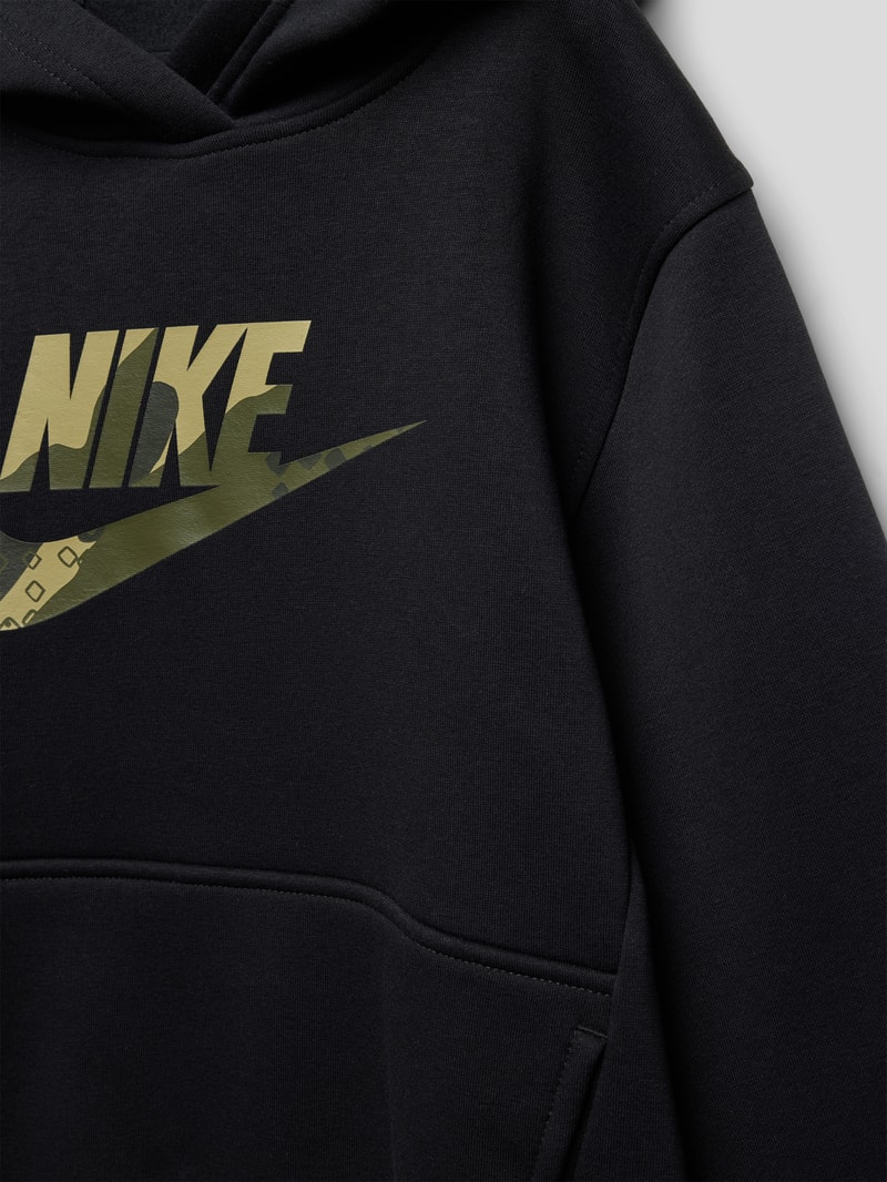 Hoodie mit Label-Print in schwarz