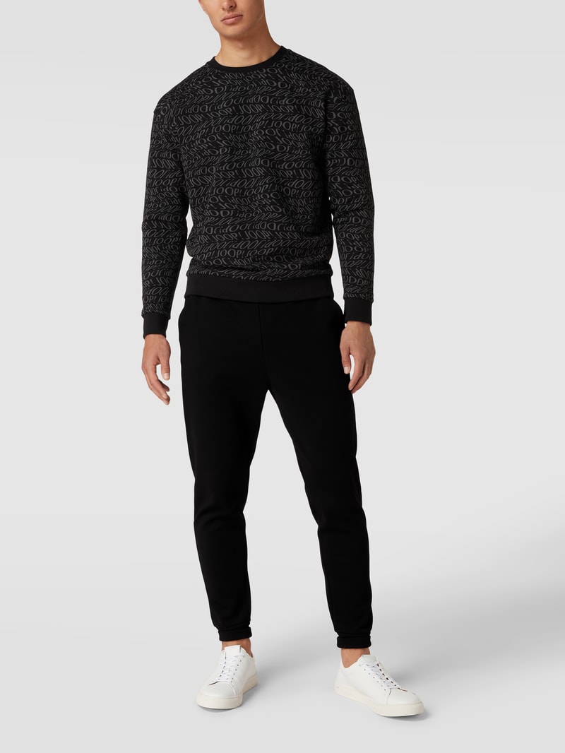 Sweatpants mit Label-Detail in schwarz