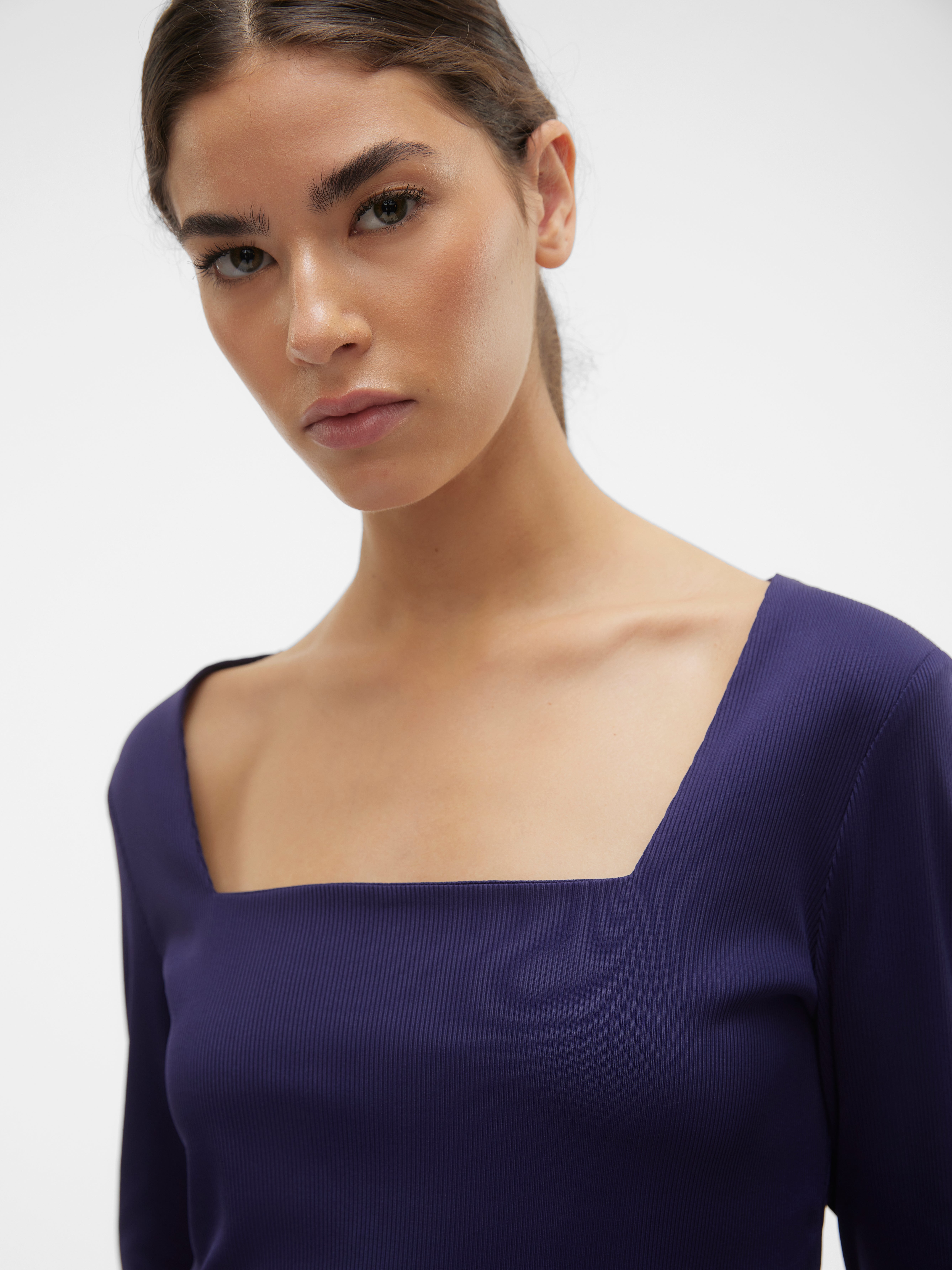 VMCARLA Top