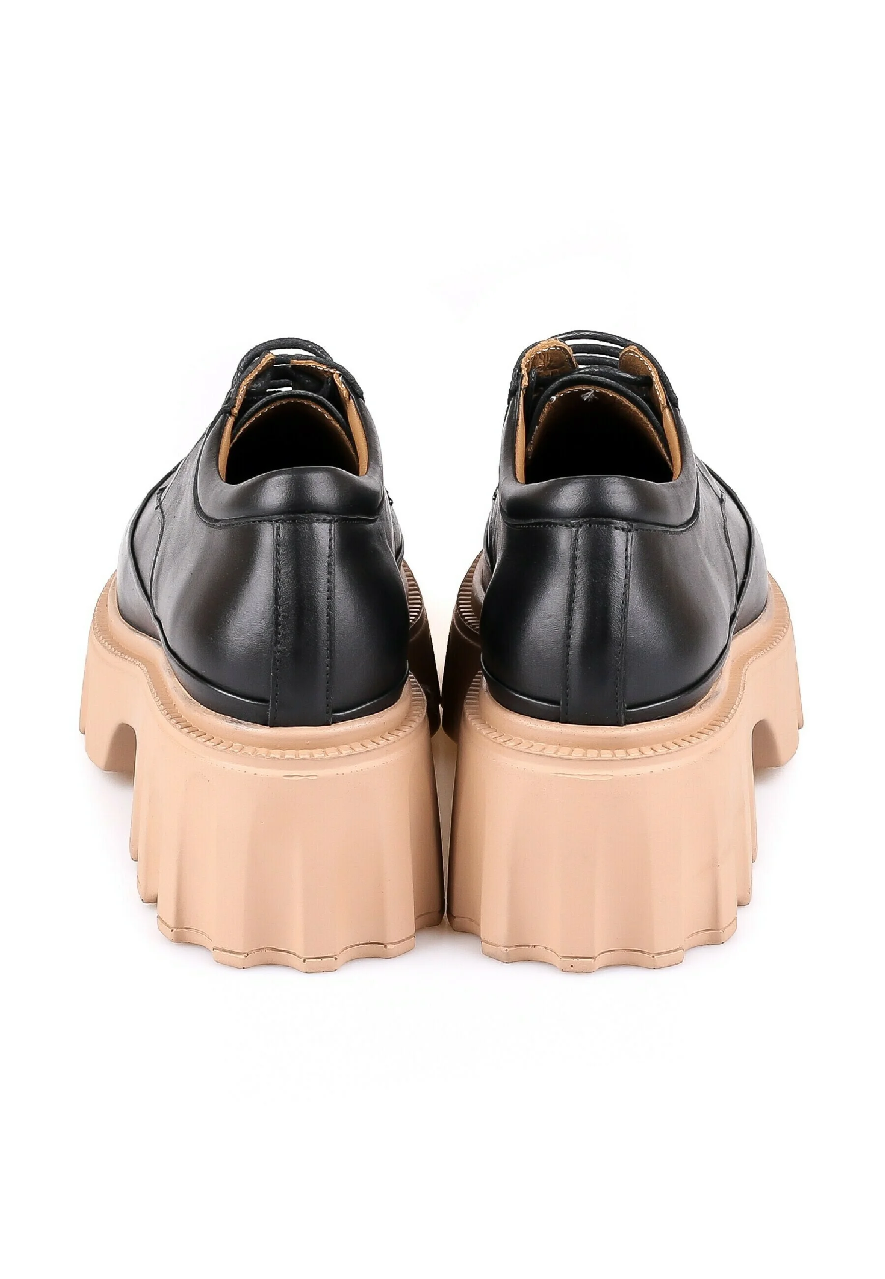 Mocasines con plataforma gruesa Cesare Gaspari - Cordones