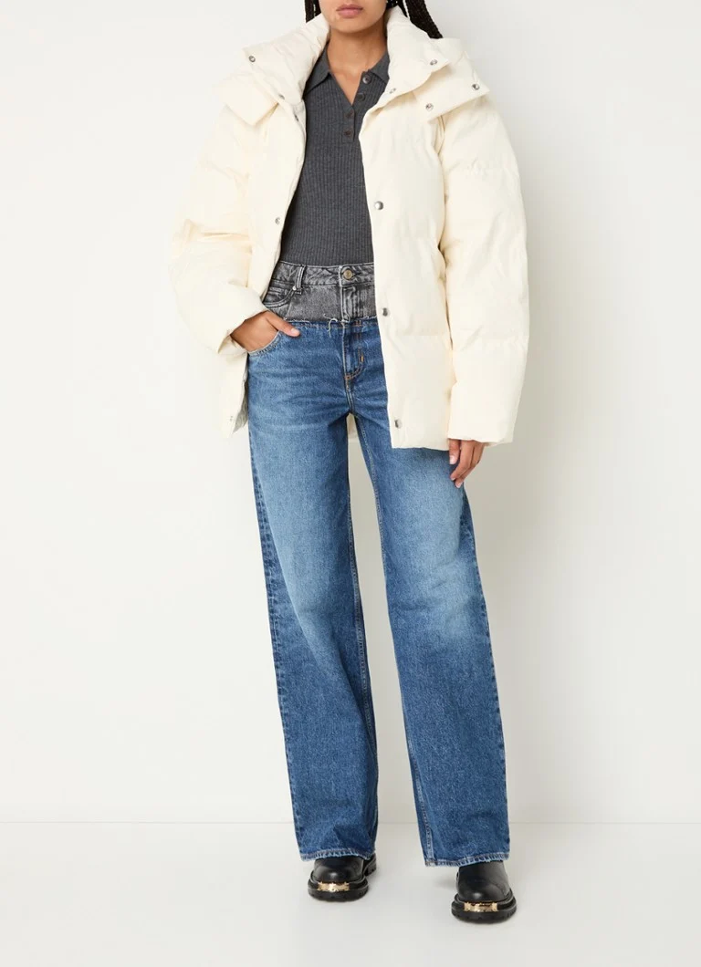 Sandro puffer jacket with hood and side pockets