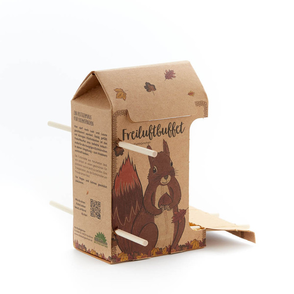 FREILUFTBUFFET EICHHÖRNCHEN