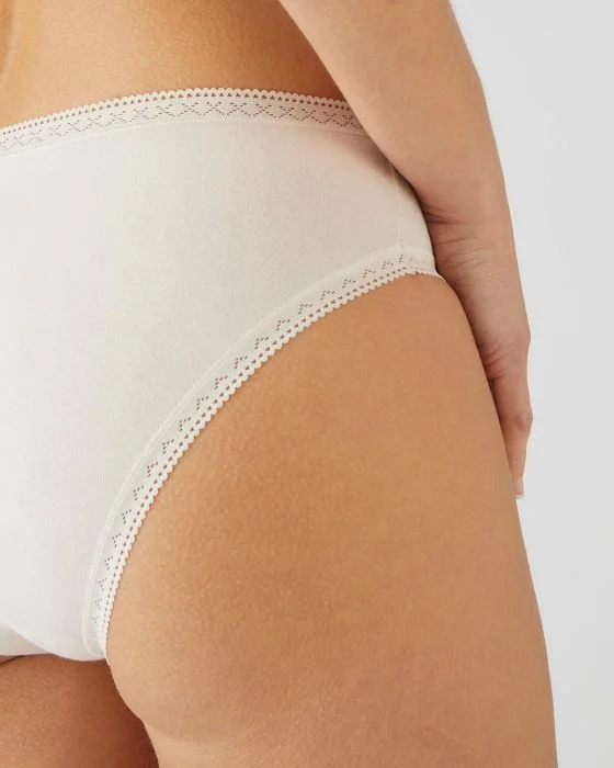 Lot de 3 culottes mini coton stretch + 1 GRATUITE.