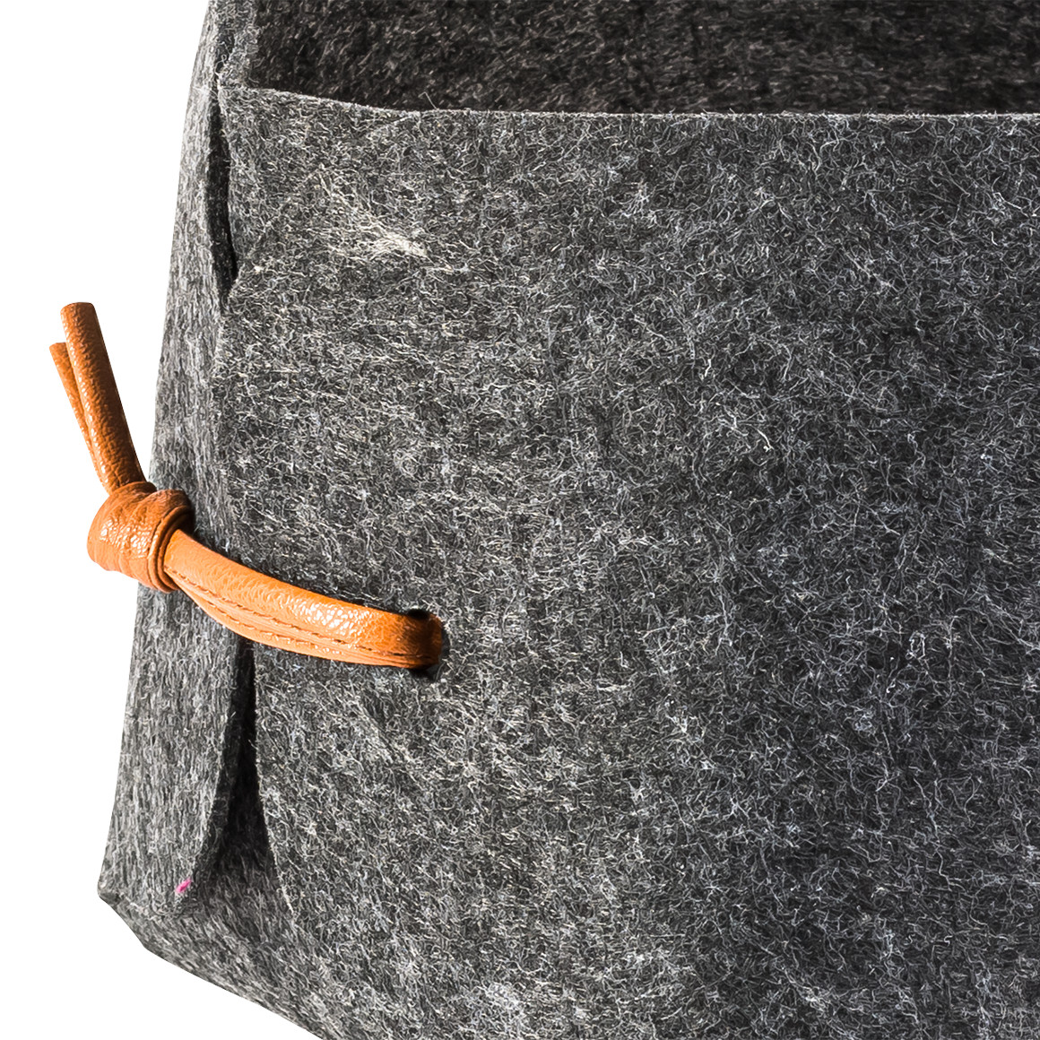 Kleiner Filzkorb mit Details aus Lederimitat