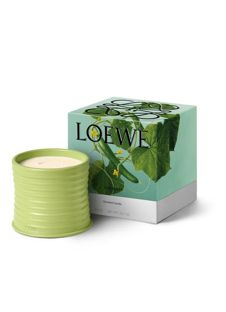 LOEWE vidēja izmēra gurķu svece - aromātiskā svece 610 grami