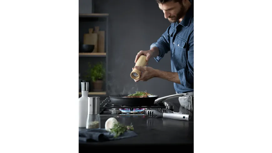 WMF Pfanne Steak Profi Ø 28cm Schwarz
