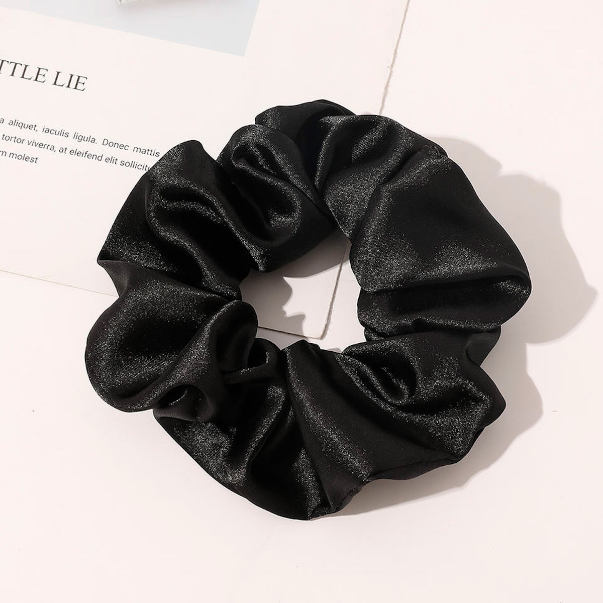 SOHO Sateng Scrunchie